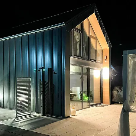 3 Bedroom In *